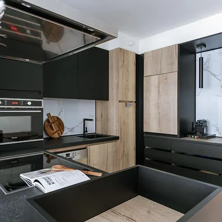 Apartment Huswell - Stylish Two Bedroom On Location *
